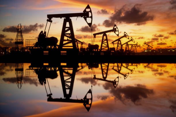 Oil Drilling and Extraction